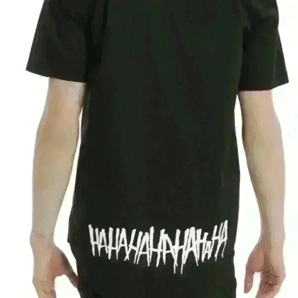 DC Comics Suicide Squad The Joker Card Button Down - Picture 7 of 8